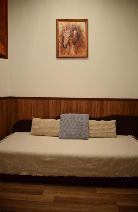Helikon 32 Apartman Keszthely Bagian luar foto