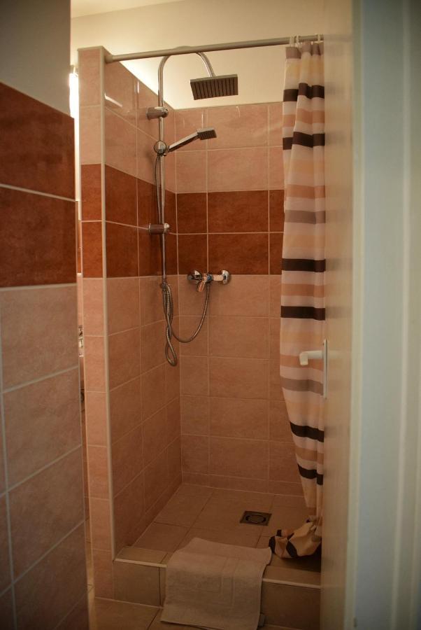 Helikon 32 Apartman Keszthely Bagian luar foto