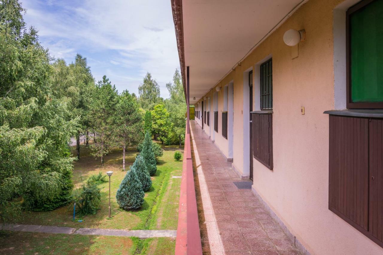 Helikon 32 Apartman Keszthely Bagian luar foto